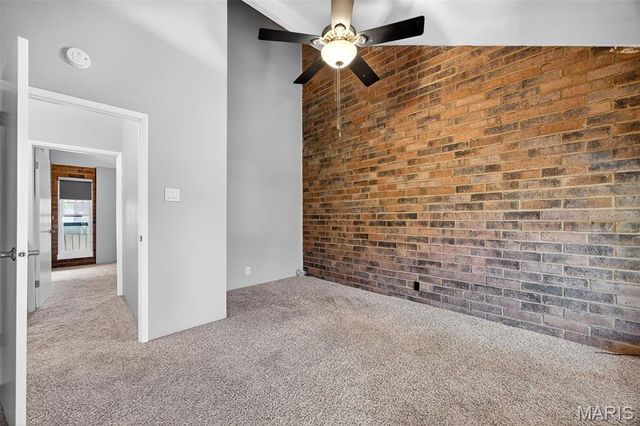 670 Coeur De Royale Drive C, Creve Coeur, MO 63141