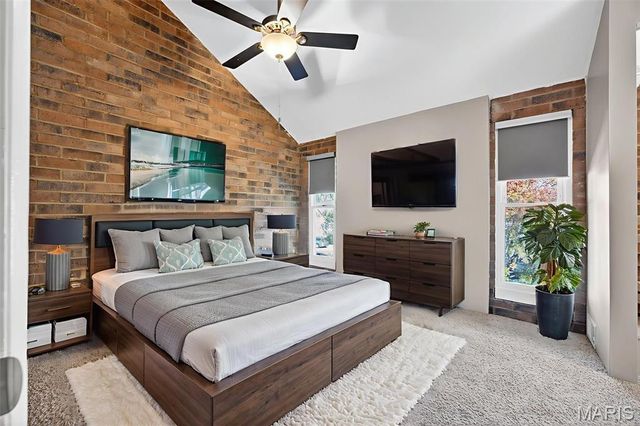 670 Coeur De Royale Drive C, Creve Coeur, MO 63141