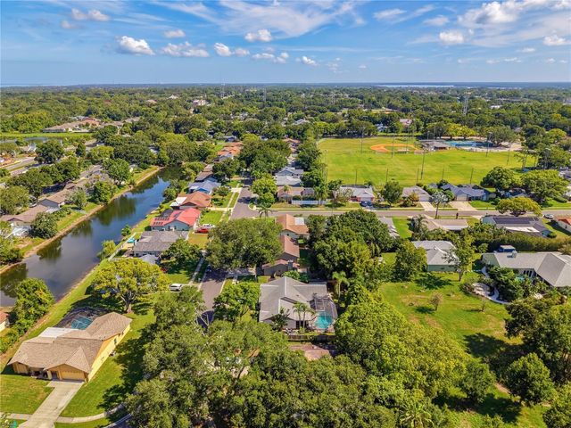 414 STILL MEADOWS CIRCLE E, Palm Harbor, FL 34683