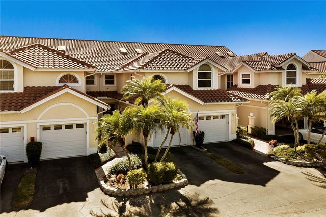 5590 GOLF POINTE DRIVE 5590, Sarasota, FL 34243