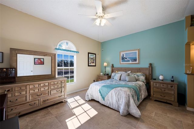 5590 GOLF POINTE DRIVE 5590, Sarasota, FL 34243