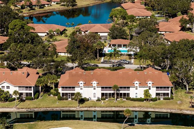 5590 GOLF POINTE DRIVE 5590, Sarasota, FL 34243