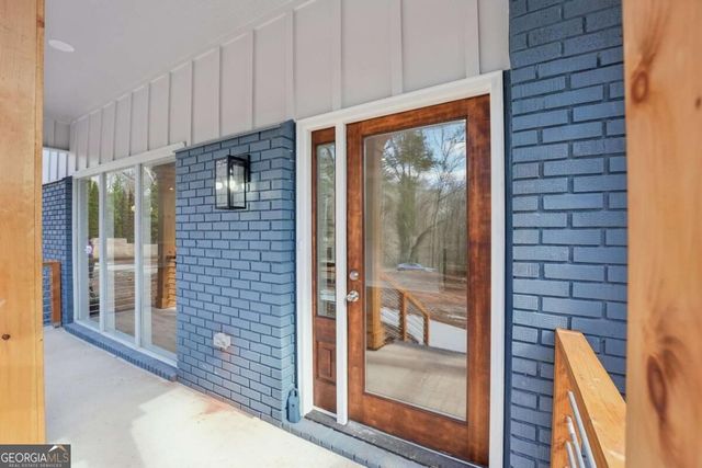 4015 Cascade Road SW, South Fulton, GA 30331