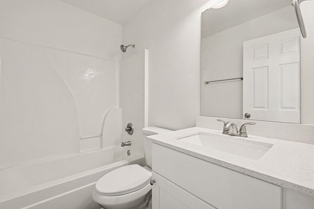 2904 Schoolside St, Murfreesboro, TN 37128