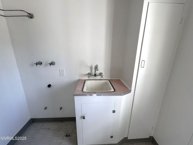 230 Glenmanor Drive, Reno, NV 89509