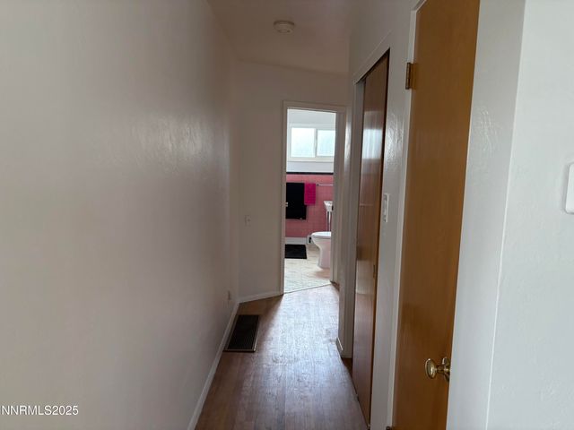 230 Glenmanor Drive, Reno, NV 89509