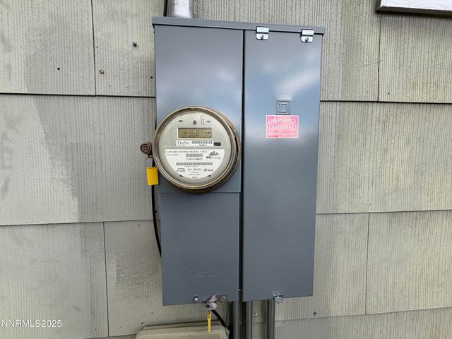 230 Glenmanor Drive, Reno, NV 89509