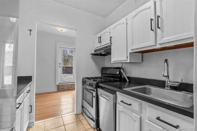 822 Palmer Road 3B, Bronxville, NY 10708