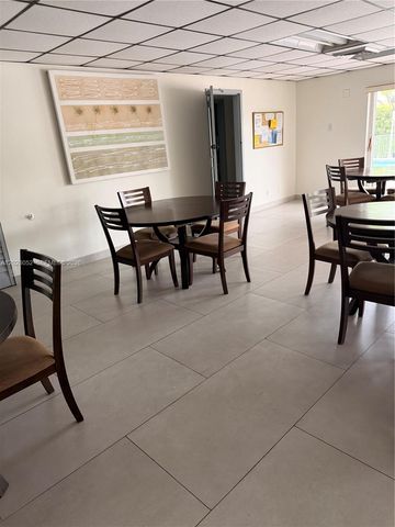 2200 E Hallandale Beach Blvd 303, Hallandale Beach, FL 33009