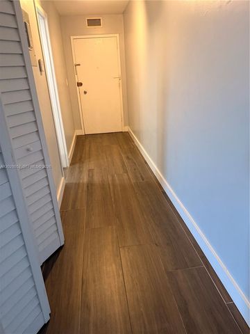 2200 E Hallandale Beach Blvd 303, Hallandale Beach, FL 33009