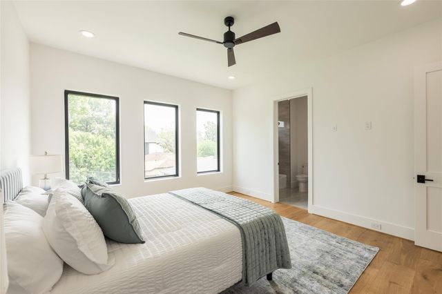 7006 Schiller Street, Houston, TX 77055