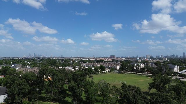 7006 Schiller Street, Houston, TX 77055