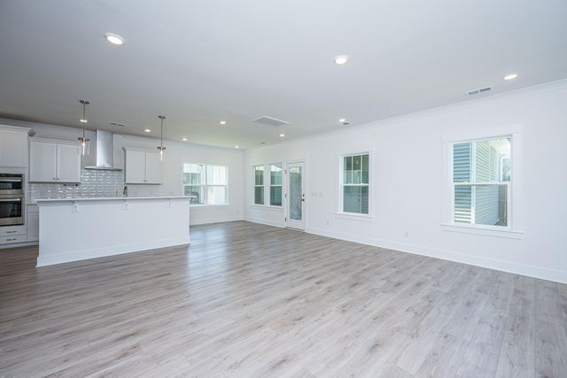 209 Omalley Drive, Summerville, SC 29483