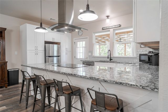 2703 San Gabriel Drive, Granbury, TX 76048
