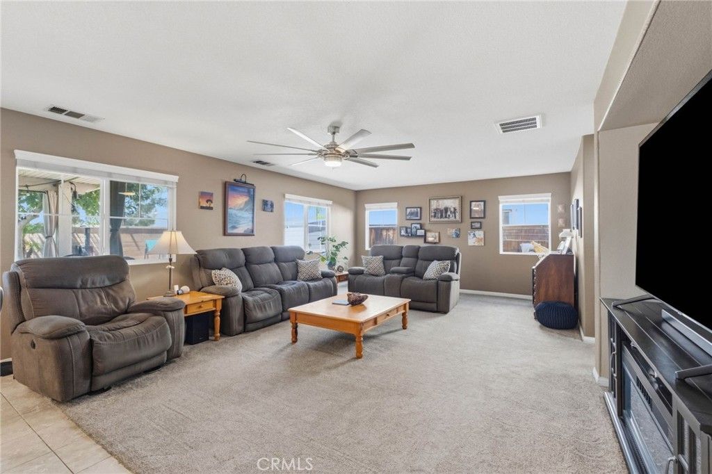 45015 Bronze Star, Lake Elsinore, CA 92532 — photo 3