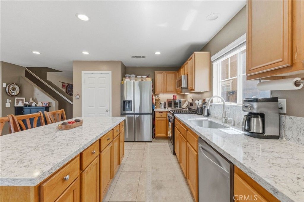 45015 Bronze Star, Lake Elsinore, CA 92532 — photo 4