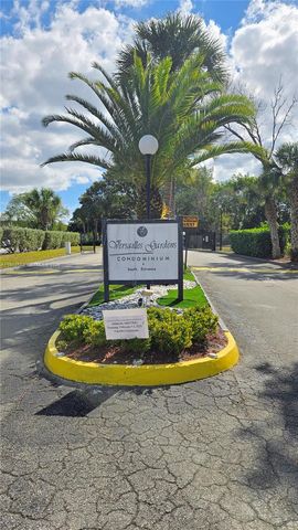 7925 Fairview Dr 206, Tamarac, FL 33321