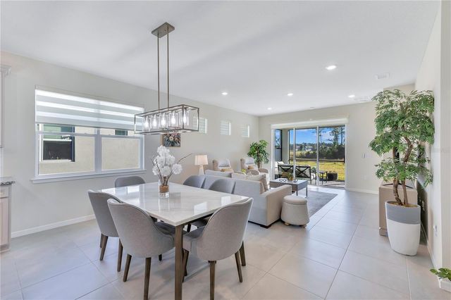 2434 N CLIFF WAY, St Cloud, FL 34771