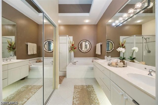 14530 Red Fox RUN 212, Naples, FL 34110