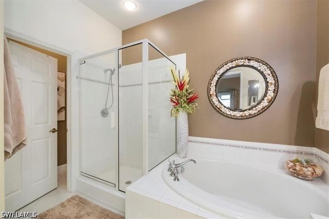 14530 Red Fox RUN 212, Naples, FL 34110