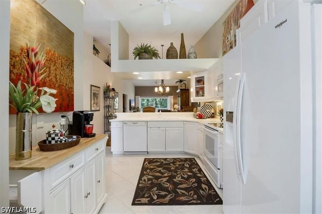 14530 Red Fox RUN 212, Naples, FL 34110