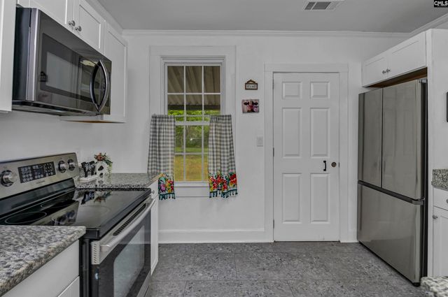 1020 Naples Avenue, Cayce, SC 29033