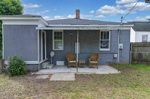 1020 Naples Avenue, Cayce, SC 29033
