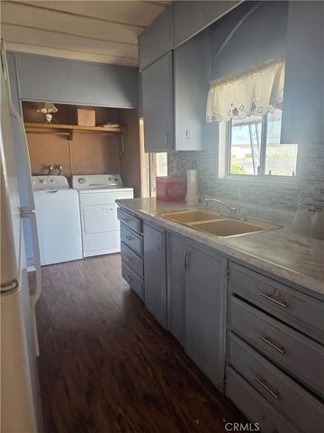 1324 N Citrus Avenue 12, Covina, CA 91722