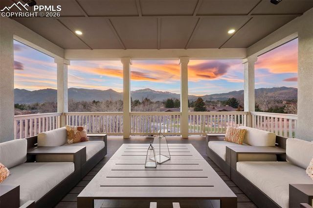 3324 Skywatch Heights, Colorado Springs, CO 80904