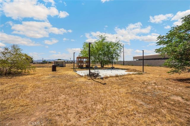 14975 Gayhead, Apple Valley, CA 92307