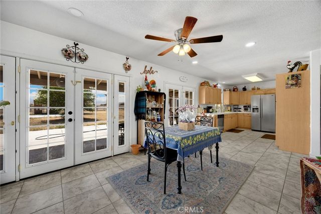 14975 Gayhead, Apple Valley, CA 92307