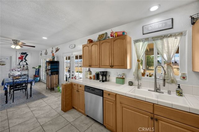 14975 Gayhead, Apple Valley, CA 92307