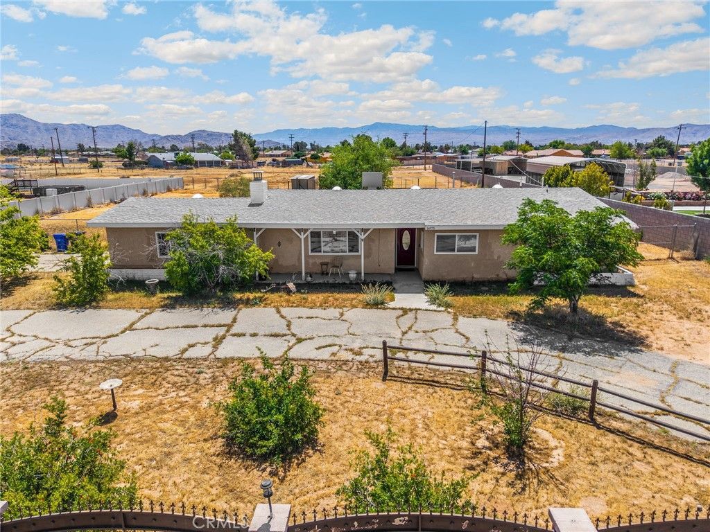 14975 Gayhead, Apple Valley, CA 92307