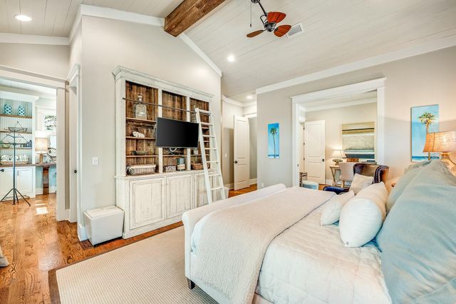 69 W Yacht Pond Lane, Watersound, FL 32461