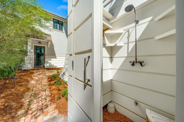 69 W Yacht Pond Lane, Watersound, FL 32461