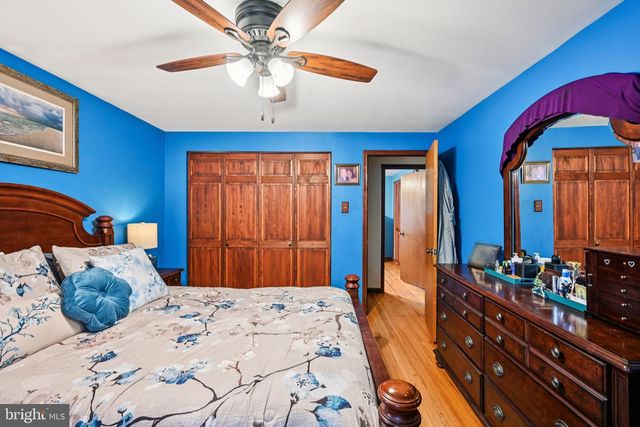 10 DARTMOUTH DR, Atco, NJ 08004