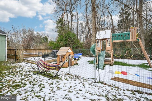 10 DARTMOUTH DR, Atco, NJ 08004