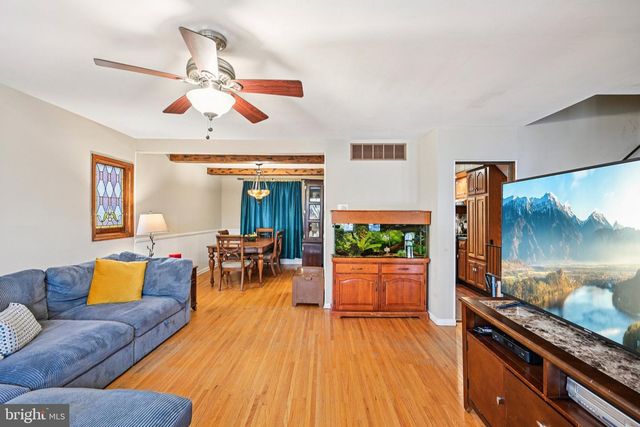 10 DARTMOUTH DR, Atco, NJ 08004