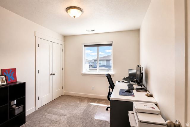 7194 N BROOK RDG, Eagle Mountain, UT 84005