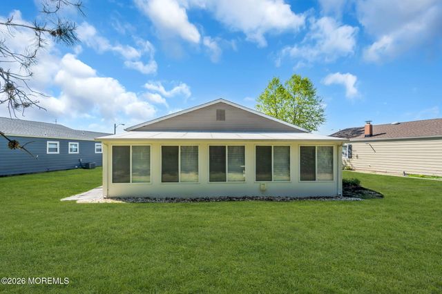 137 San Carlos Street, Toms River, NJ 08757