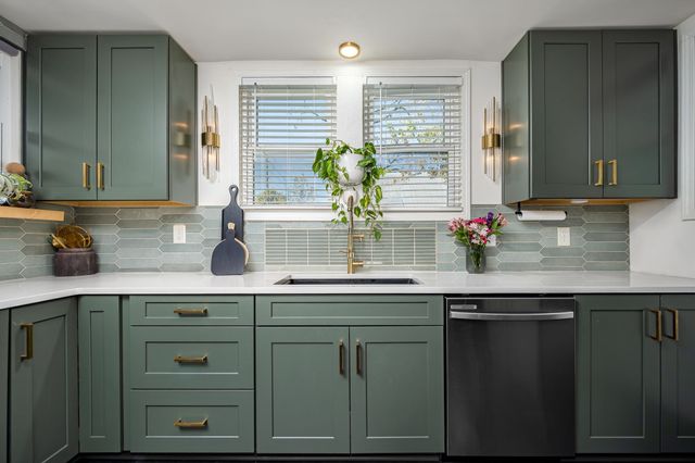 53 Re Davenport Ave, Auburntown, TN 37016