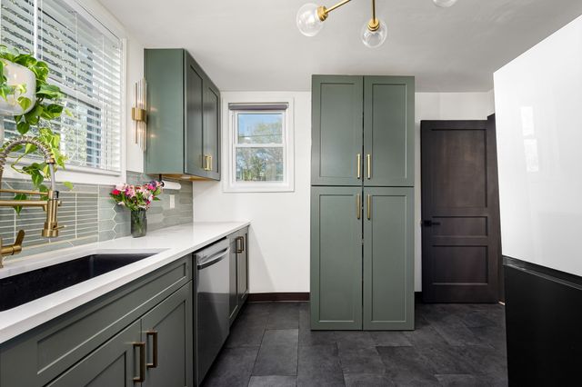 53 Re Davenport Ave, Auburntown, TN 37016