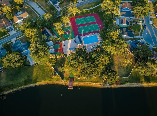 412 CEDAR RIDGE COURT, Oldsmar, FL 34677