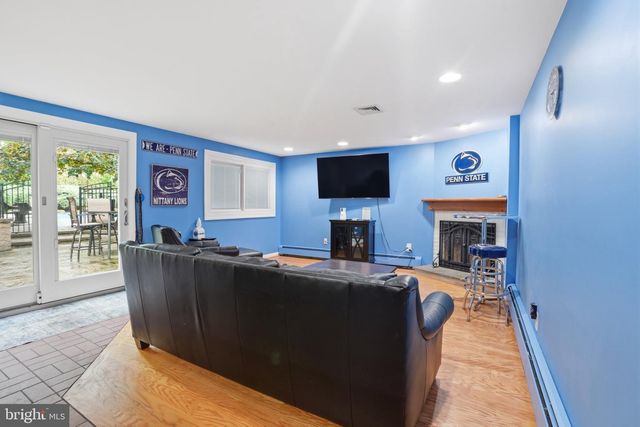 1619 SHEPARD DR, Ambler, PA 19002