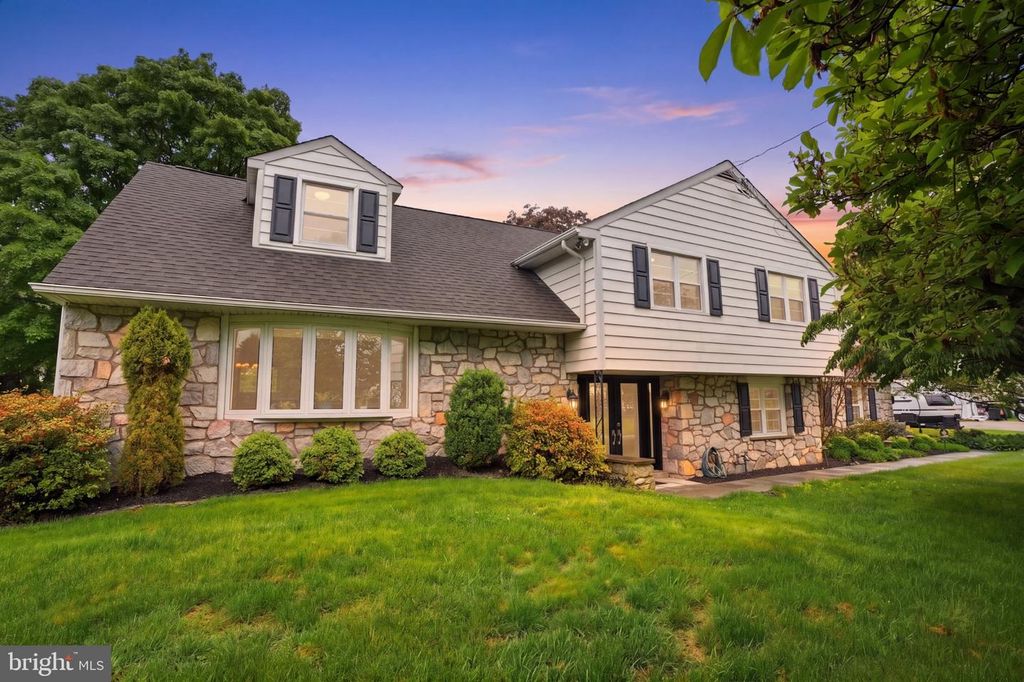 1619 SHEPARD DR, Ambler, PA 19002