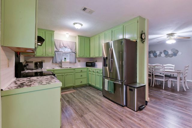 21992 Knob Hill Lane, Shell Knob, MO 65747