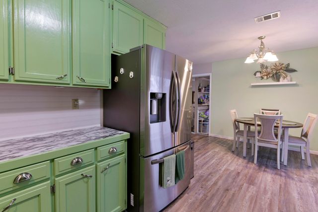 21992 Knob Hill Lane, Shell Knob, MO 65747