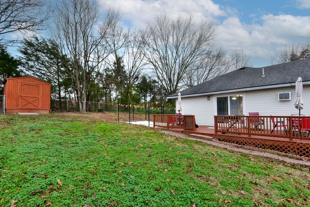 21992 Knob Hill Lane, Shell Knob, MO 65747