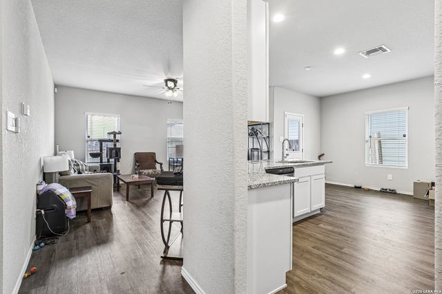 20045 Huckleberry St, Lytle, TX 78052