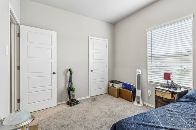 20045 Huckleberry St, Lytle, TX 78052